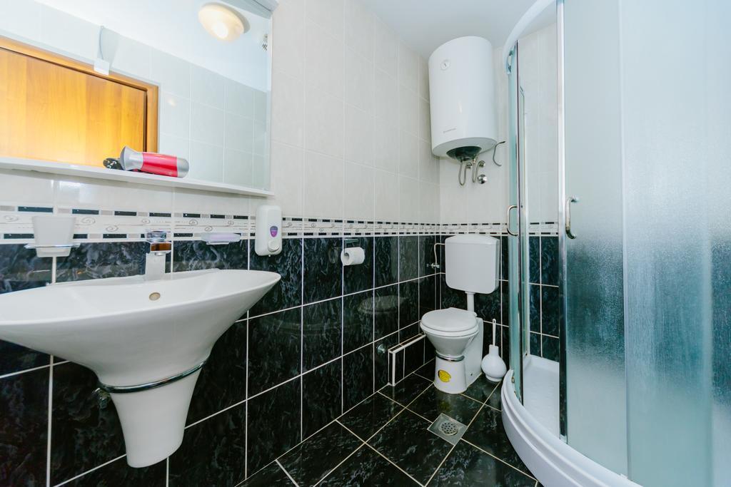 Apartmani Novakovic Kotor Buitenkant foto